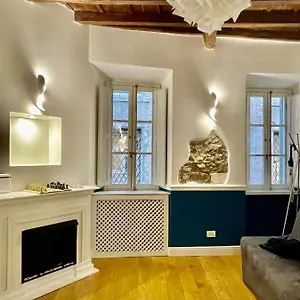 Boutique Pantheon Apartment